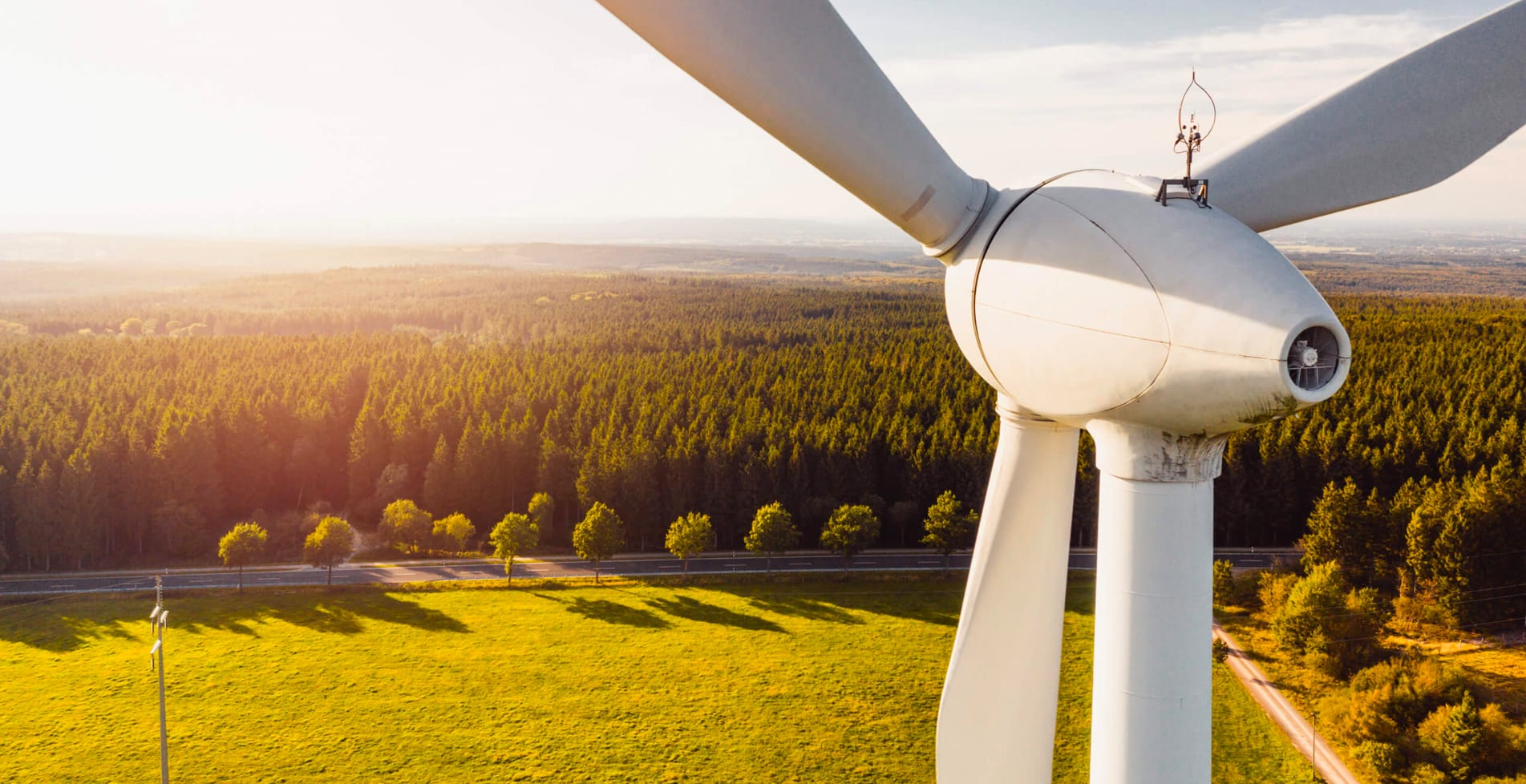 Sembcorp implemented energy risk management and optimisation of their global portfolio for VaR, credit risk, and limit reporting.